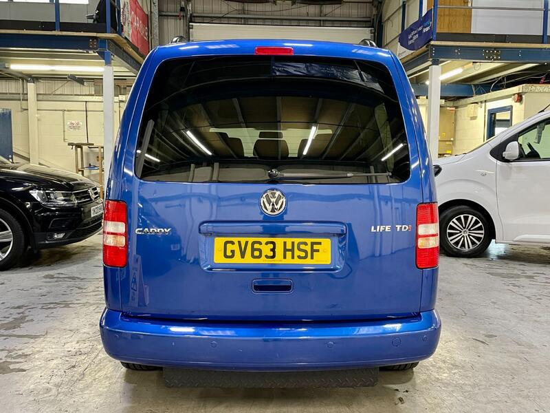 VOLKSWAGEN CADDY